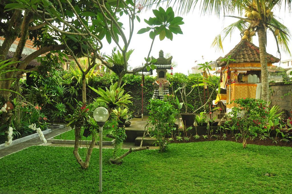 Three Dewi'S Guest House Ubud  Ngoại thất bức ảnh